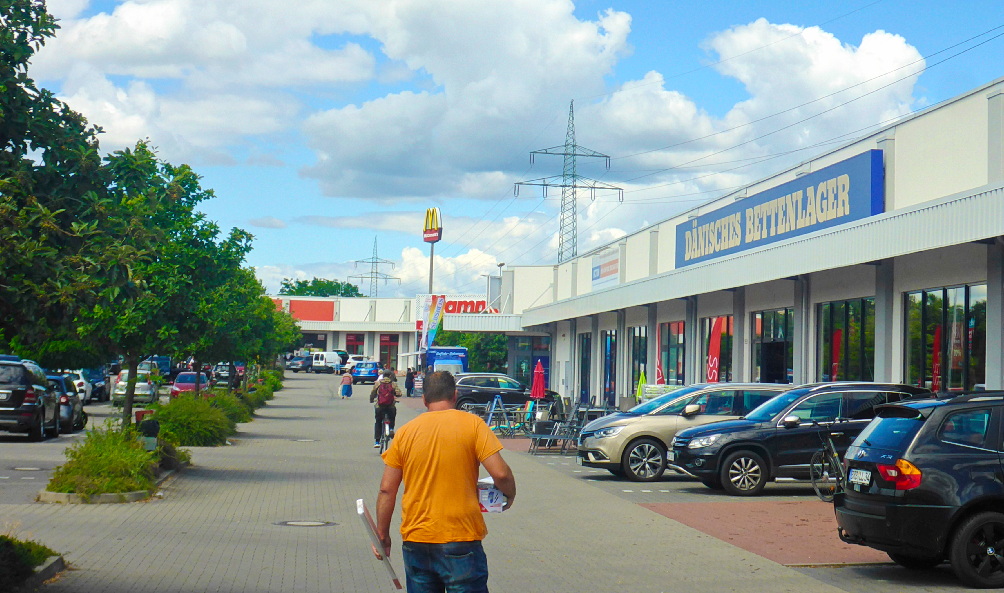 Fachmarktzentrum in guter Lage